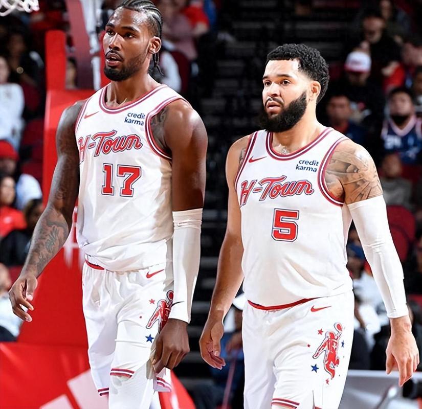 火箭内线全面开火（火箭内线火力全开）