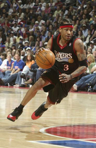 马来西亚王储：国际足联对违规归化的制裁更像是出于政治动机（马来西亚王储称：国际足联对违规归化的处罚疑带政治色彩）