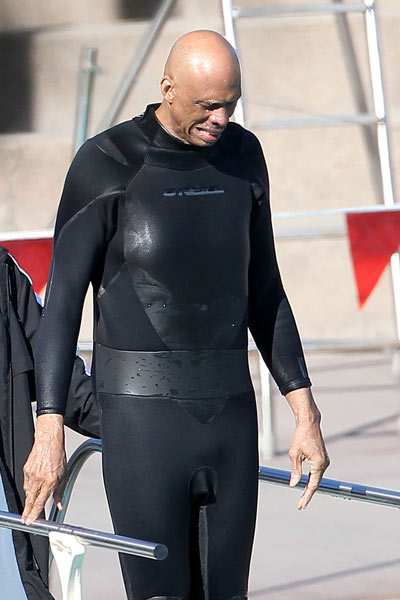 国米vs科莫：劳塔罗搭档小图拉姆，恩里克、巴雷拉出战（国米对阵科莫：劳塔罗联手小图拉姆，恩里克与巴雷拉登场）