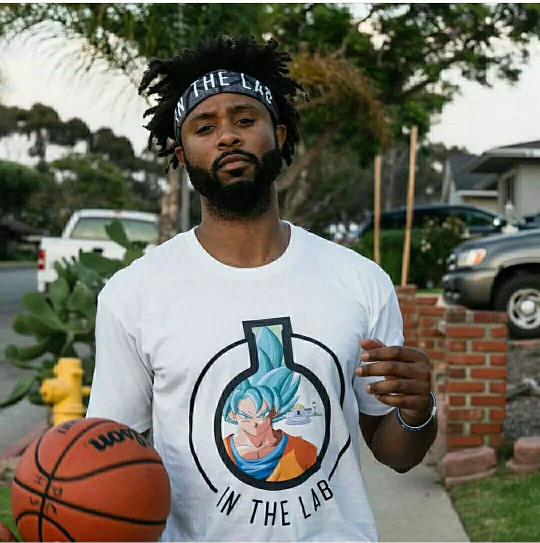 过去6场32+8+8！哈登三节空砍31+5+8，快船28分惨败，近10场仅1胜（近6战场均32+8+8！哈登三节轰31+5+8仍无力回天，快船惨负28分，近10场仅1胜）